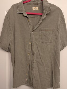 Marine Layer Men’s Sage Green Short-Sleeve Button-Down Shirt